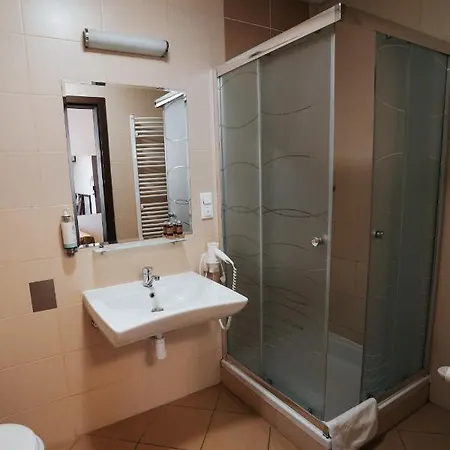 U Ojdanow 3* Węgrów